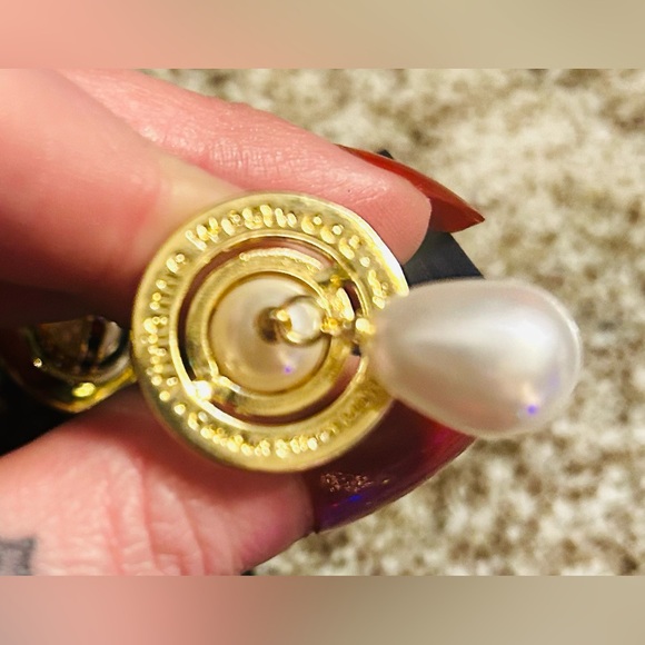 vivienne westwood Crystal saturn Pearl  Dangle earrings - Picture 4 of 5